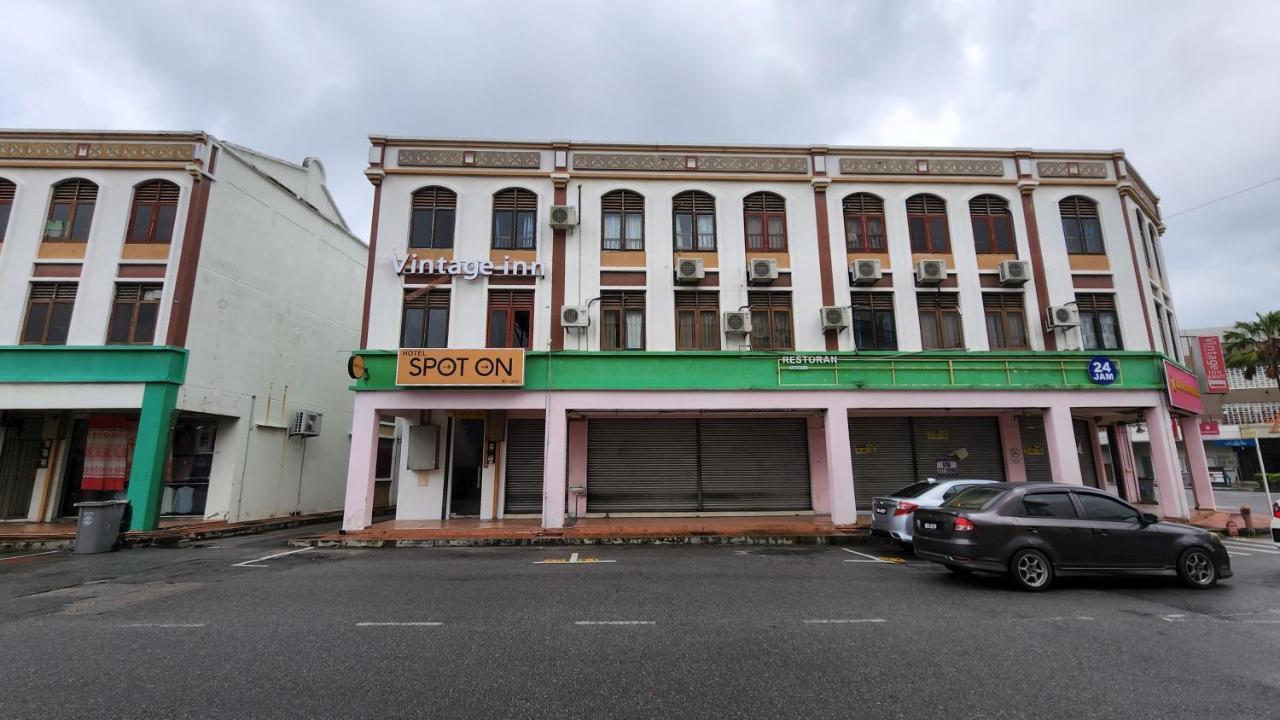 Vintage Inn Malacca Exterior foto